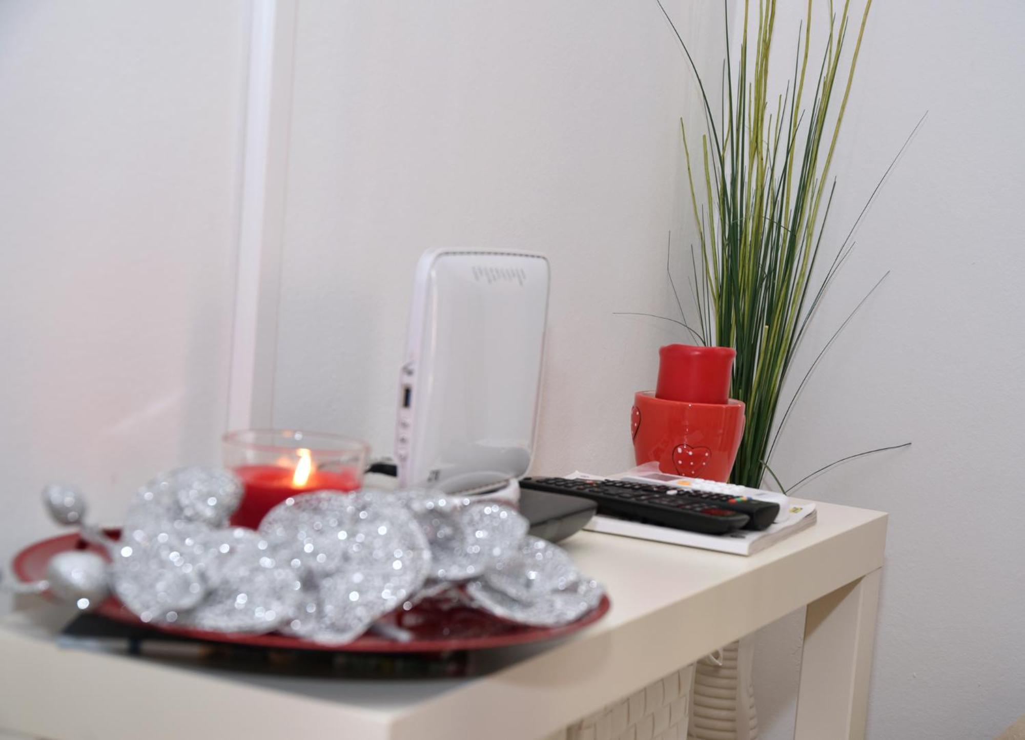 Appartement Studio Apartman D à Sesvete Extérieur photo